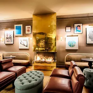 4* Hotel Mondrian Am Checkpoint Charlie